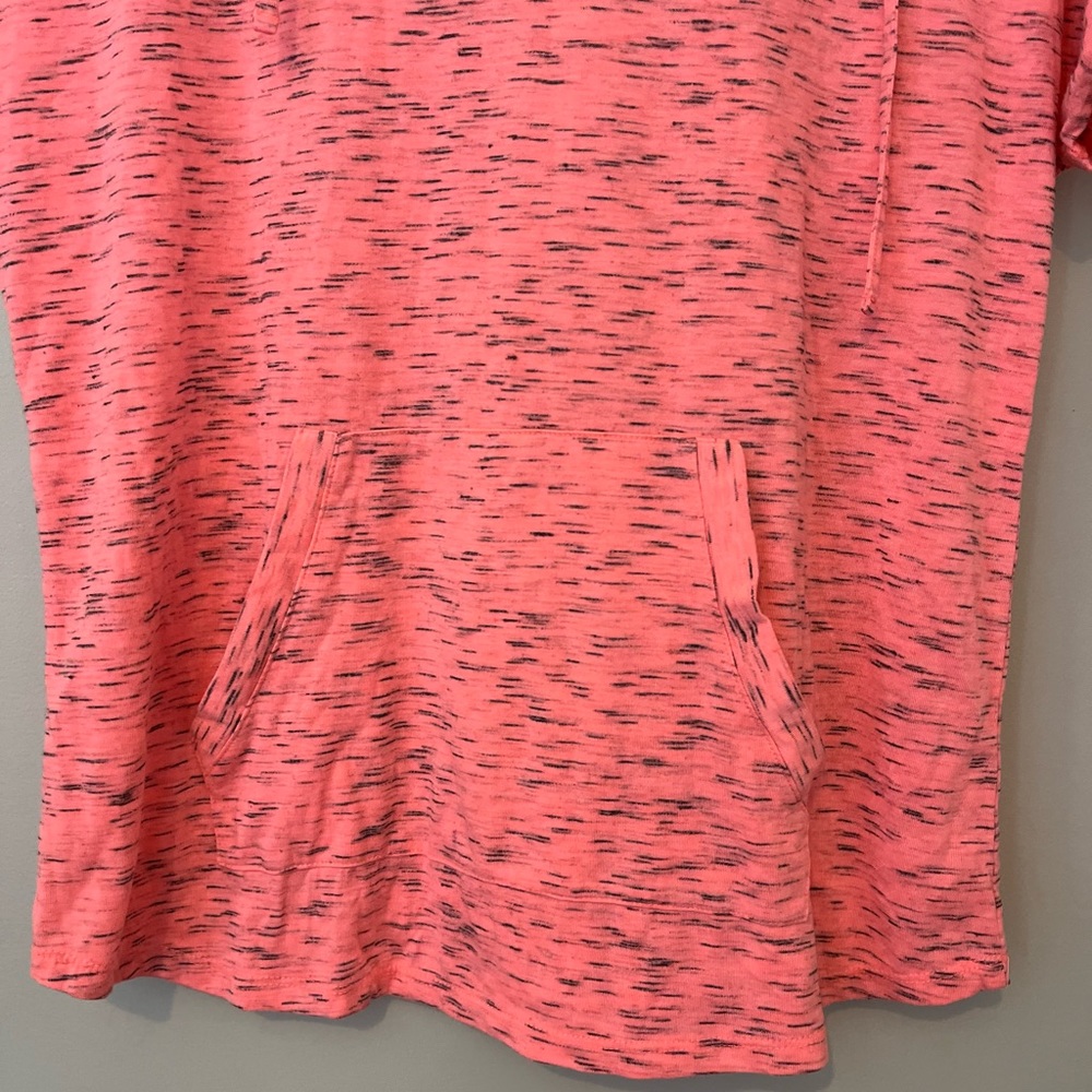 Reebok Coral & Black Striped Hoodie Shirt - Size Large 🏋️♀️✨ - Picture 7 of 7